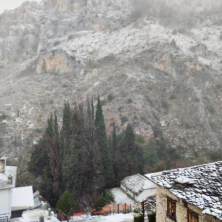 Ntona * 마크리니차